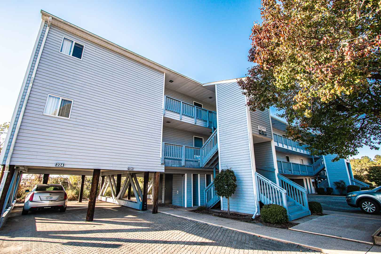 An outside view of the units at VRI's Harbourside II in New Bern, North Carolina.